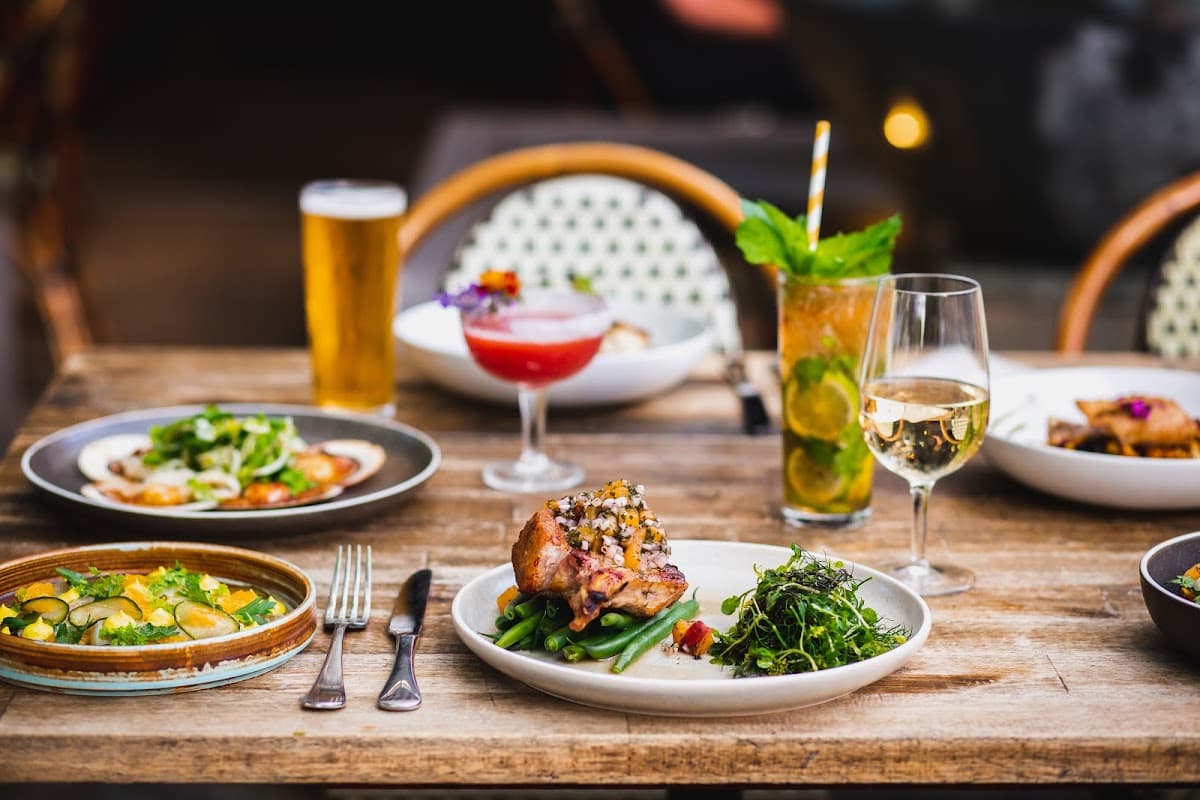 Aromas Restaurant & Bar Noosa photo 2