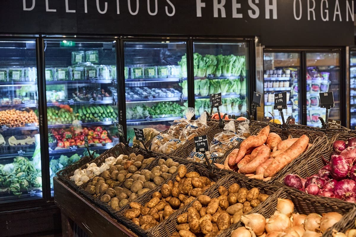 Belmondos Organic Market photo 5