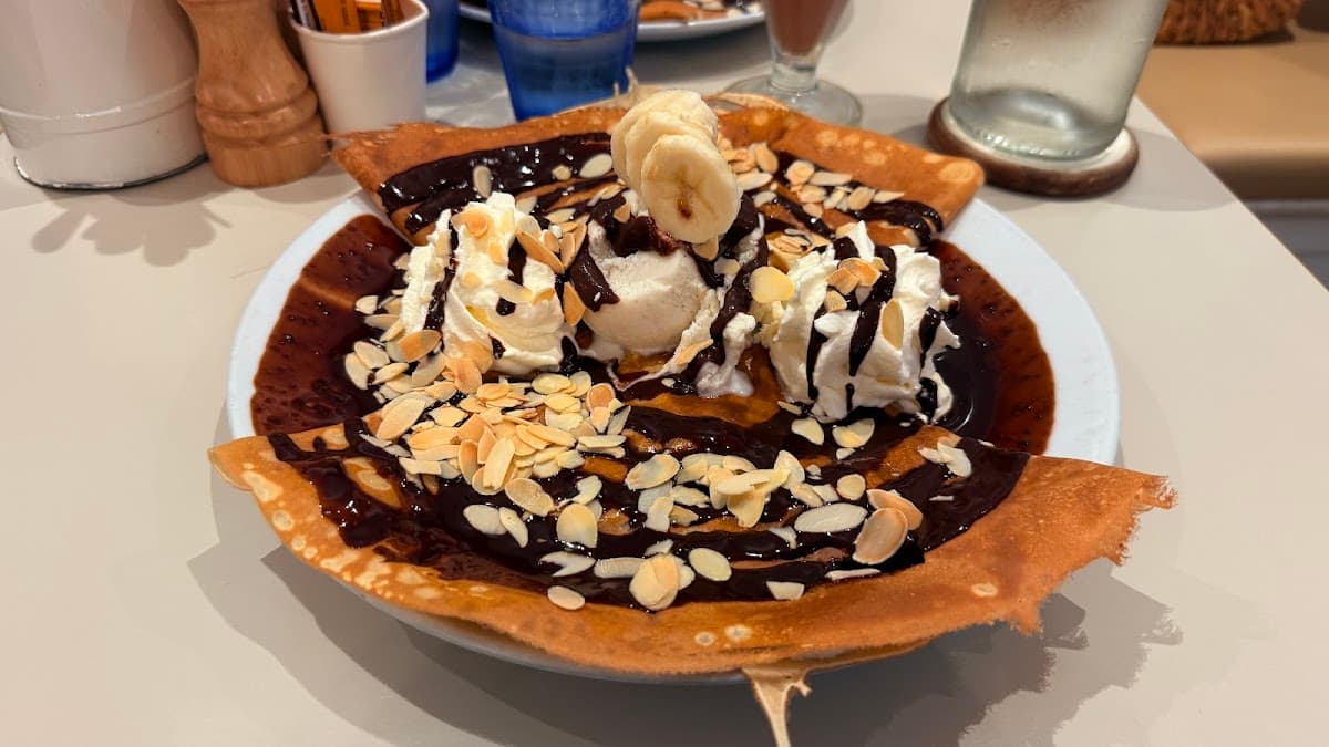 Flo's Crêperie Noosa photo 3