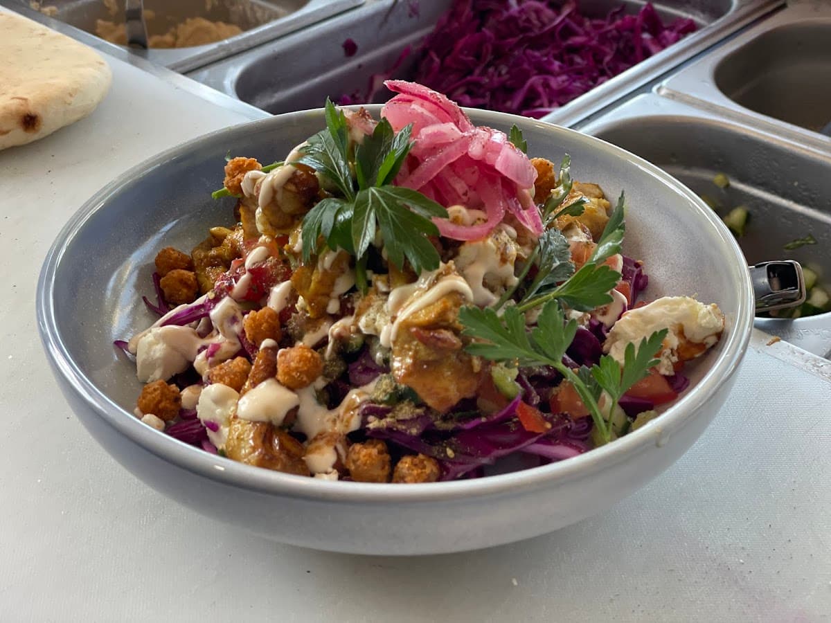 Little Byronian photo 5