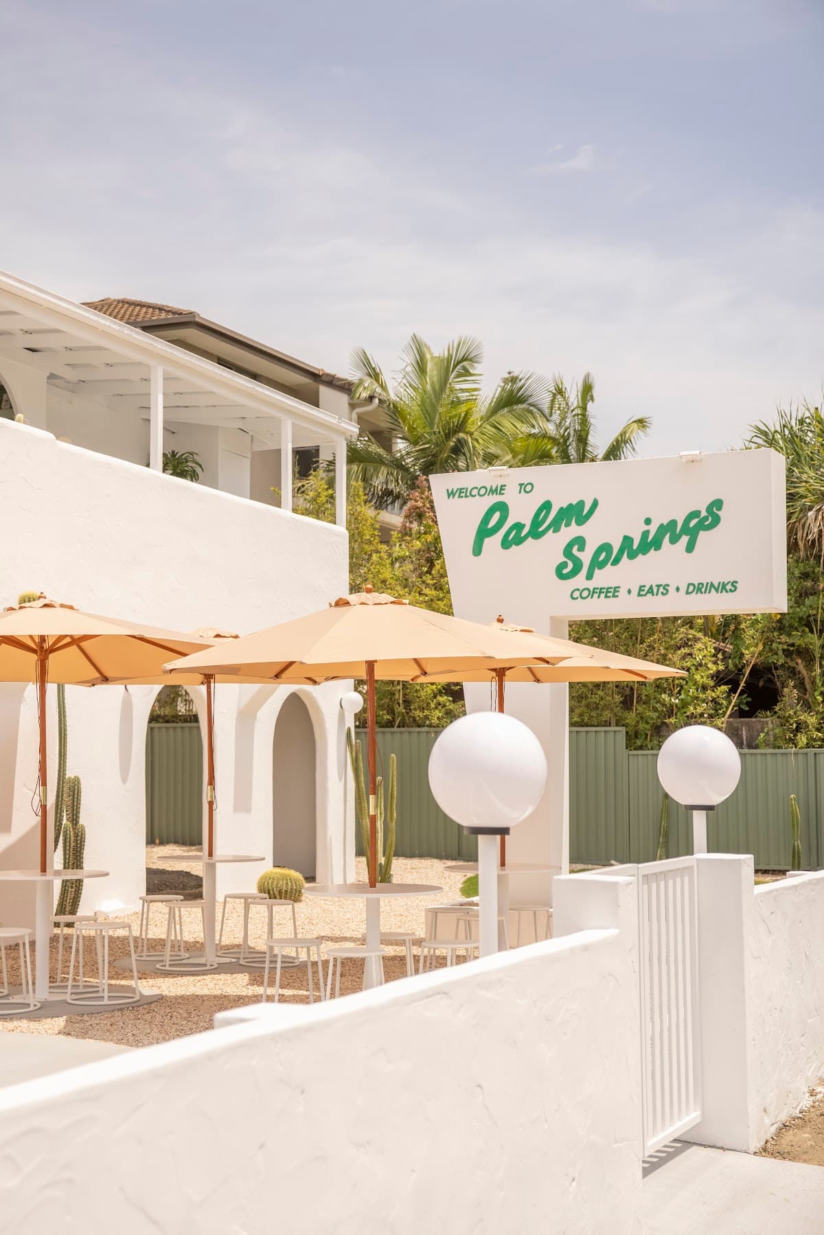 Palm Springs Burleigh photo 3