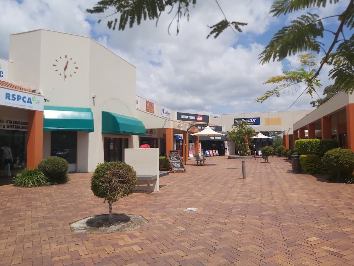 Robina Shopping village photo 3