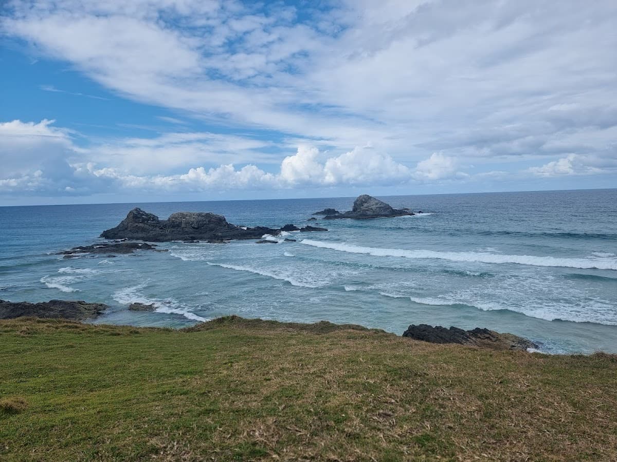 Three Sisters walking track (Broken Head) photo 2